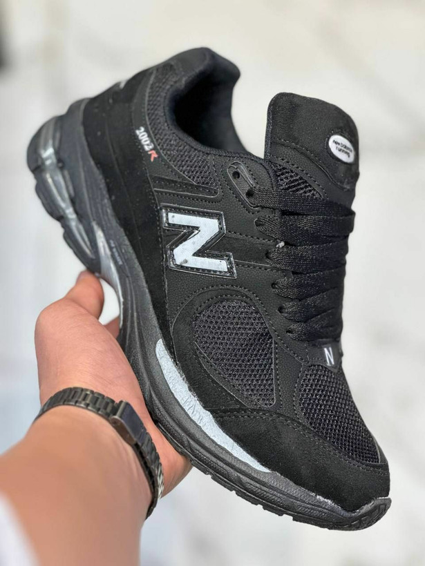 کتونی نیوبالانس (New Balance) مدل 2002R- عمده- کارتن 10 جفتی